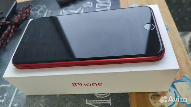 Телефон iPhone 8 Plus Телефон iPhone 8 Plus