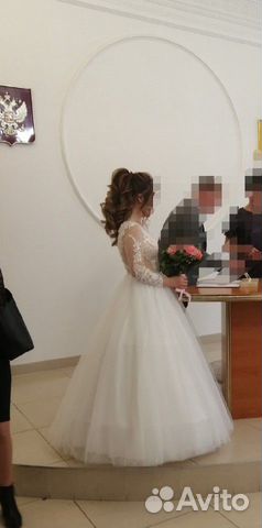 Свадебное платье