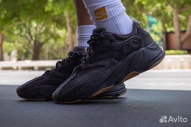 $100 shoes