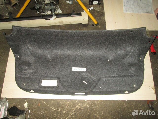 Обшивка крышки багажника (Mazda 6) Обшивка крышки багажника (Mazda 6)
