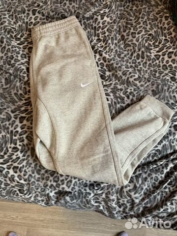 Спортивные штаны Nike