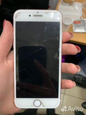 Телефон iPhone 7 32 гб Телефон iPhone 7 32 гб