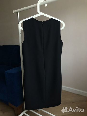 Женское платье-футляр Zara XS Женское платье-футляр Zara XS