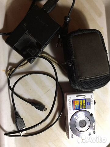 Компактный фотоаппарат Sony Компактный фотоаппарат Sony