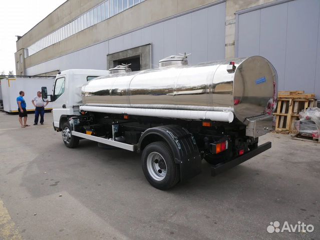 Молоковоз 5м3 на шасси fuso canter TF Молоковоз 5м3 на шасси fuso canter TF