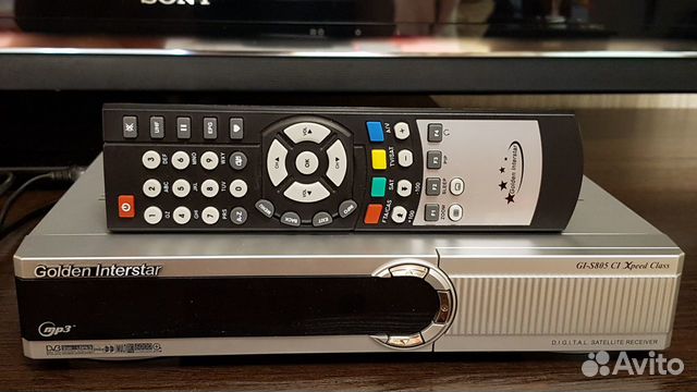Спутниковый ресивер Golden Interstar 805