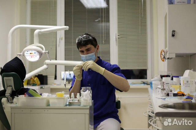 Стоматолог универсал