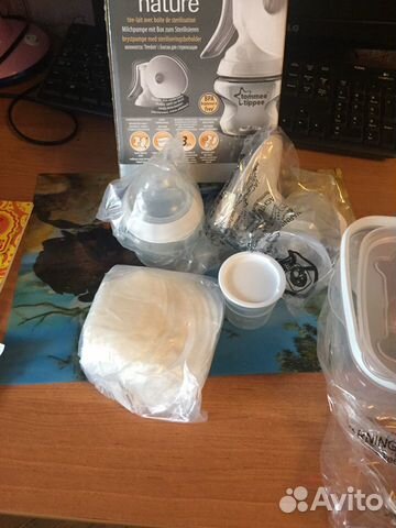 Новый ручной молокоотсос tommee tippee Новый ручной молокоотсос tommee tippee