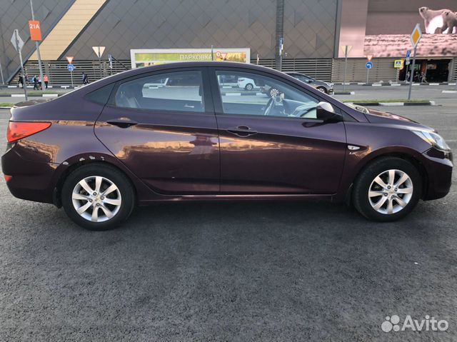 Hyundai Solaris 1.6 AT, 2012, битый, 182 500 км