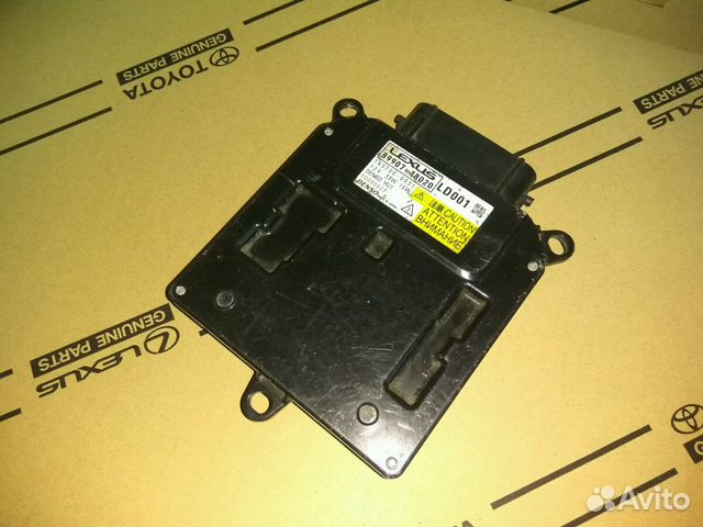 Блок управления фарой лексус Rx350 Rx300