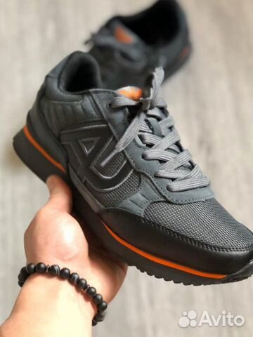Кроссовки Armani