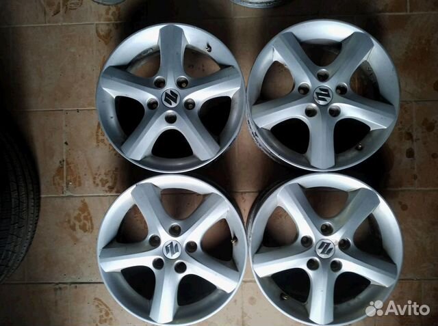 Диски бу оригинал R16 N на Suzuki