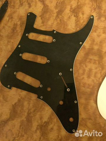 3 пикгарда sss для stratocaster