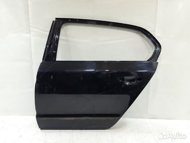 Дверь задняя левая Skoda Superb