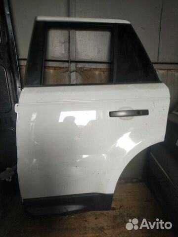 Задняя дверь Range rover sport