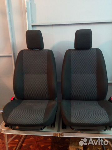 Переднее кресло от Гранты 