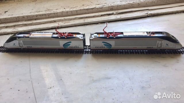 Локомотивы Bachmann Acela Express