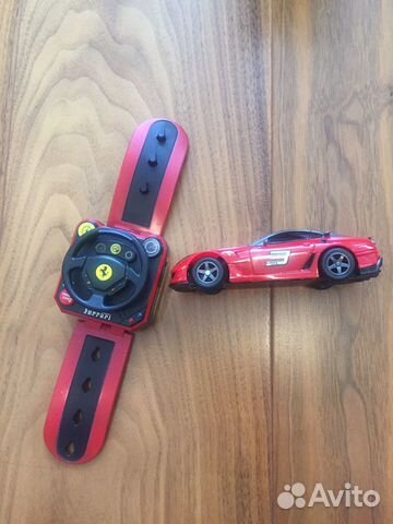 Машинка на пульте Ferrari Машинка на пульте Ferrari