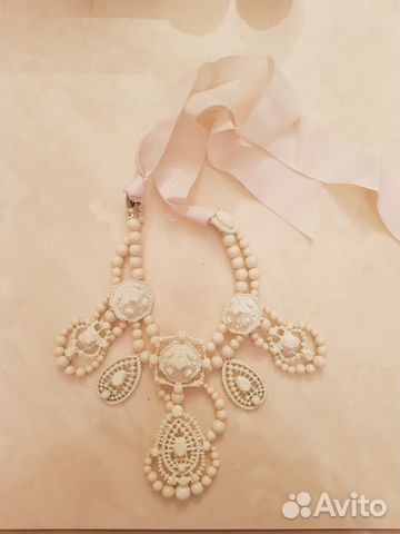 Колье из бусин Колье из бусин