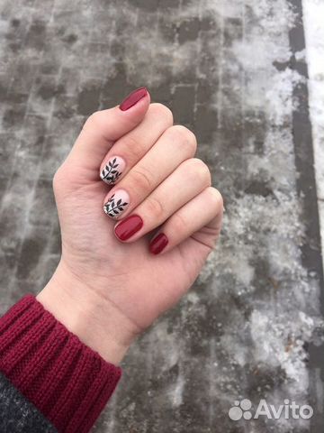 Мастер маникюра/педикюра (возможен выезд на дом) Мастер маникюра/педикюра (возможен выезд на дом)