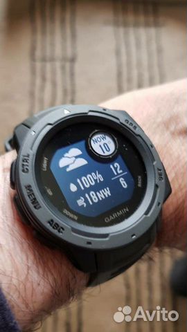Умные часы Garmin Instinct Graphite на гарантии Умные часы Garmin Instinct Graphite на гарантии