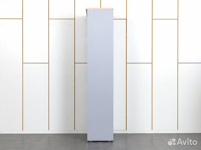 Шкаф с полками