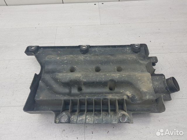 Резонатор воздушного фильтра Mitsubishi Galant 9 Резонатор воздушного фильтра Mitsubishi Galant 9