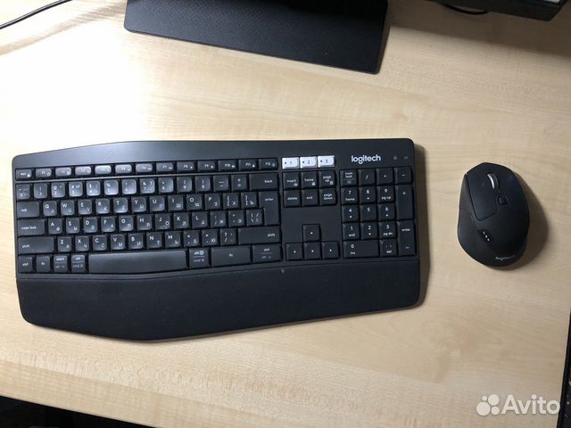 Клавиатура и мышь Logitech MK850 Performance Клавиатура и мышь Logitech MK850 Performance