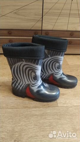 Резиновые сапоги