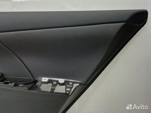 Обшивка двери задняя правая Toyota Camry V50 V55