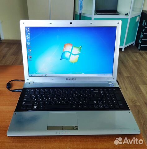 Ноутбук Samsung 15.6