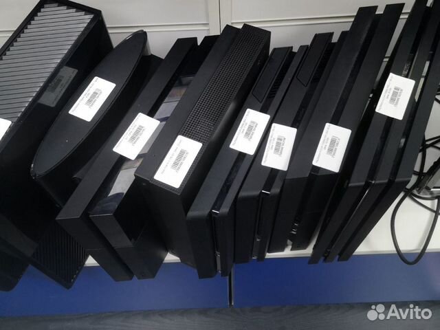 PlayStation - 4 PRO-Слим-Faf Б/У чек. гарантия PlayStation - 4 PRO-Слим-Faf Б/У чек. гарантия