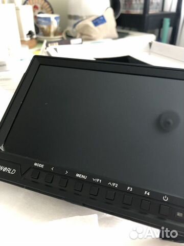 Накамерный монитор Feelworld FW760 Накамерный монитор Feelworld FW760