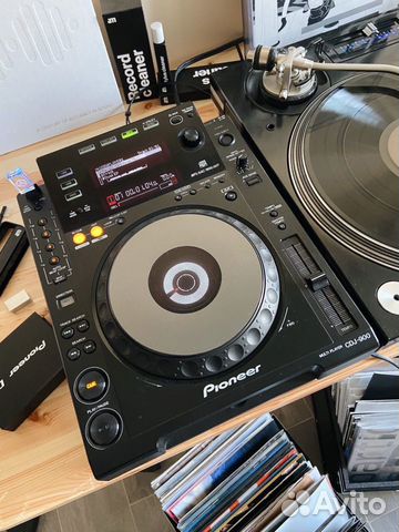 Pioneer CDJ-900 Pioneer CDJ-900