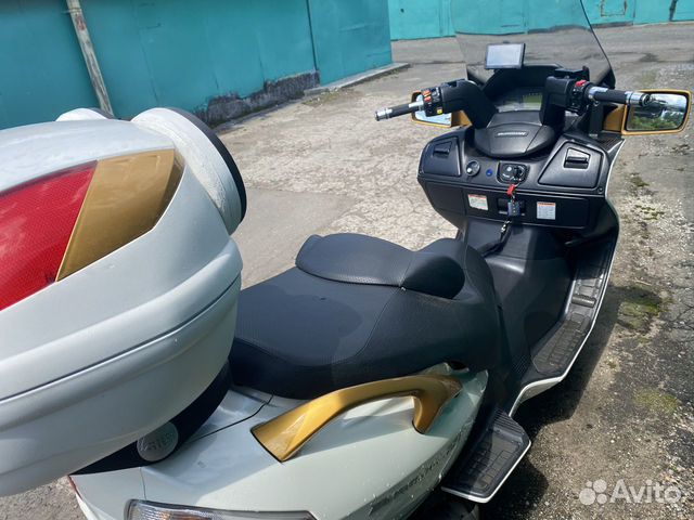 Suzuki burgman 650 skywave Suzuki burgman 650 skywave
