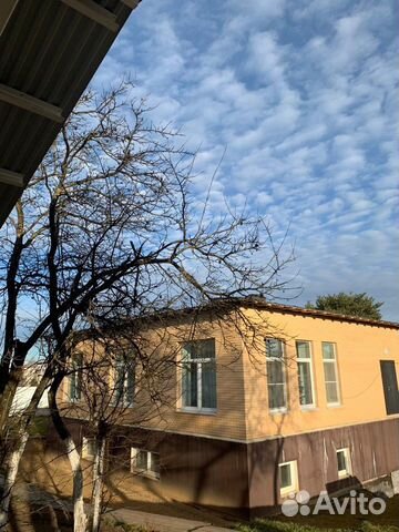 Коттедж 400 м² на участке 20.2 сот.