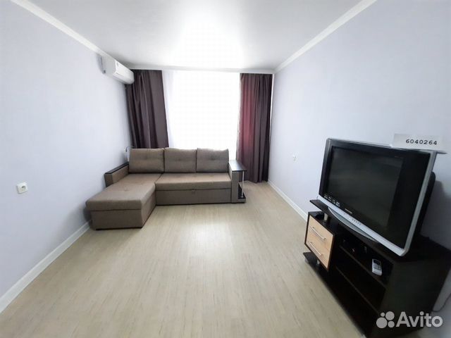 1-к квартира, 45 м², 7/10 эт.