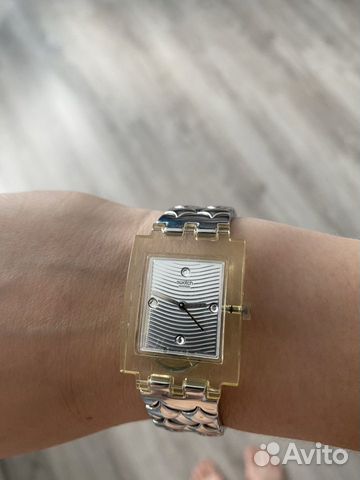 Продаю часы Swatch новые