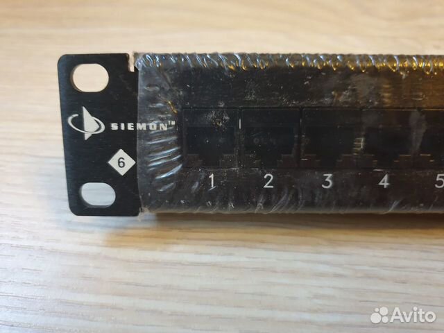 Siemon HD6-24B Патч-панель 6-й категории 24 порта Siemon HD6-24B Патч-панель 6-й категории 24 порта