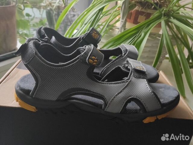 Jack Wolfskin сандали на мальчика р. 33,новые Jack Wolfskin сандали на мальчика р. 33,новые