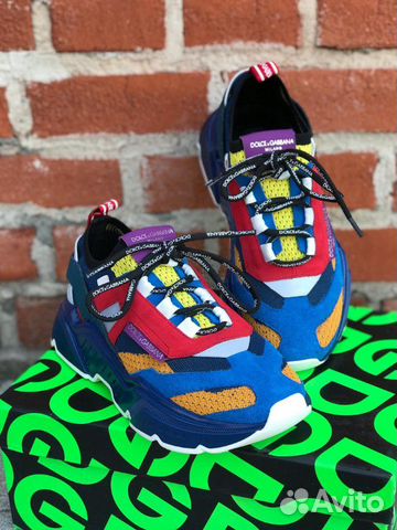 Кроссовки Кроссовки