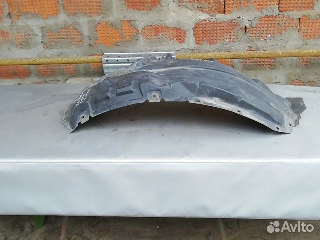 Подкрылок передний левый Mazda 3 BL sedan