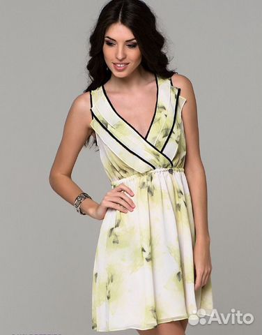 Платье Guess Платье Guess