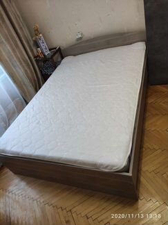 Кровать IKEA 200x140