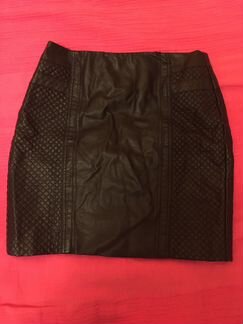 Юбка мини из эко кожи Reserved (р.42)