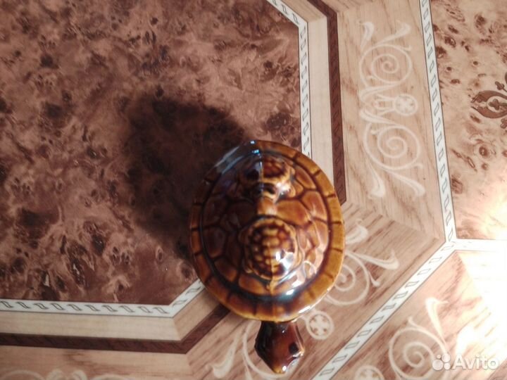 Старинная черепашка