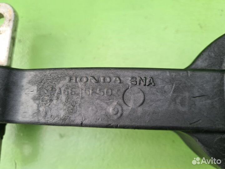 Опора двигателя верхняя правая Honda Civic 4D 1.8