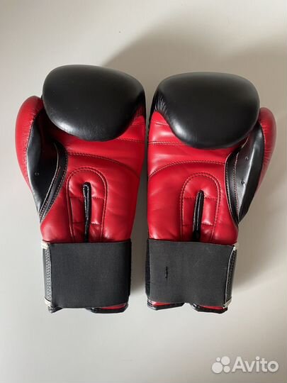 Боксерские перчатки 10 oz Adidas