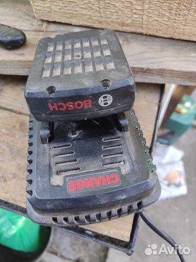 Зарядное устройство bosch