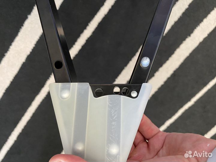 Стойка для гитары